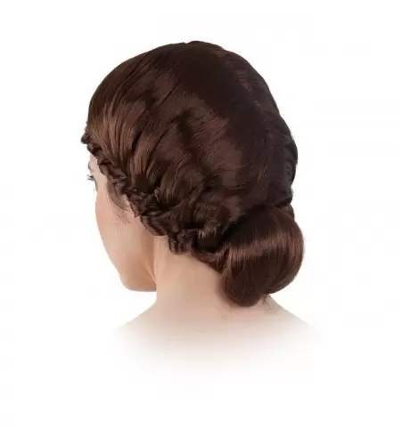 PELUCA CON TRENZADO LATERAL Y MOÑO