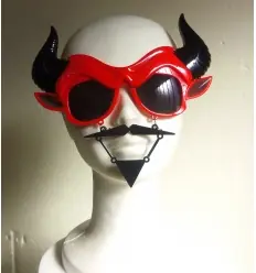 GAFAS DEMONIO CON BIGOTE