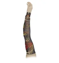 BRAZO TATUADO