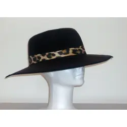 Chapéu de indiana jones